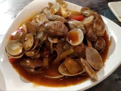 -亮亮烧烤(万松园店)