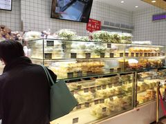 -白玉兰食品甜凤店(合生汇店)