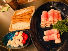 -葫芦福禄娃一家人火锅(平安金融中心店)