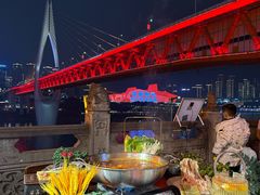 -小天鹅火锅·一线江景洪鼎旗舰店(洪崖洞店)