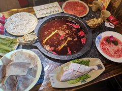 -成渝龙火锅(都江堰店)