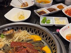 -木槿花韩式炭烤·熟成肉工坊(孙文东路店)