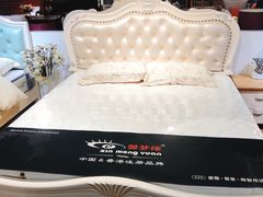 -鹿鼎国际购物广场