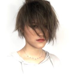 -卡尔诗·科技美肤连锁