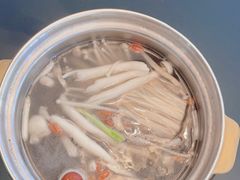 清淡三鲜锅-鲁西肥牛(九方购物中心店)