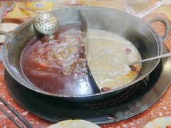 -赵美丽·重庆社区火锅·直营店(火车东站·中豪国际店)