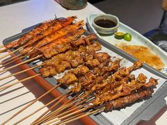 -柳喜辣·烧烤酒局(跃进总店)