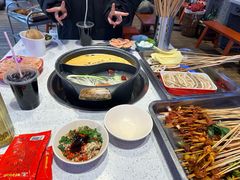 -钢管厂五区小郡肝串串香(蜀都万达店)