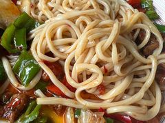 -歹歹的加个面过油肉拌面