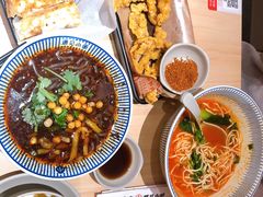 -遇见小面(东方宝泰店)
