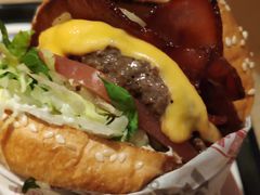 -The Habit Burger Grill 哈比特汉堡(复兴soho店)