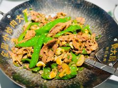 -费大厨辣椒炒肉(万家丽一店)