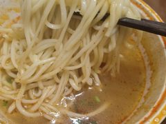 -亮亮面馆(经六路店)
