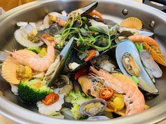 皇后无水火锅-派派茶客(金杏花园店)