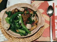 -华记煲仔华·煲仔饭(市桥易发店)