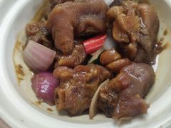 黄皮焖猪手-惠爱餐厅