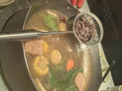 -左庭右院鲜牛肉火锅(环球港店)