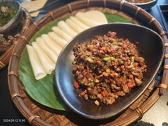 -Ameigo梅果·云贵川bistro(长宁来福士店)