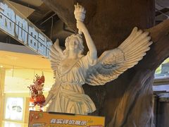 -暴风岛沉浸式体验馆(百联世纪店)