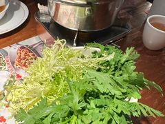 -爱碗亭·鲜炒湖南菜(壹城中心店)