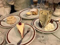 -Cafe Sacher(WIEN)