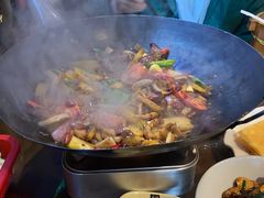 -富正毅三下锅·湘西韵味(天门山索道店)