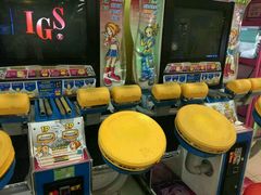 -爱玩嘉年华(龙湖曲江天街店)