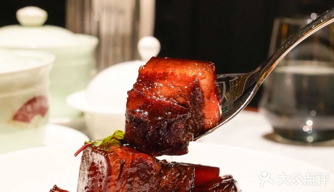 望湖远眺后海景🙋🏻‍♂️原来是家黑珍珠。