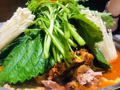 辣白菜脊骨火锅-韩香福脊骨汤锅(上杭路店)