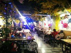 大堂-特色酱椒鱼私房菜(黄鹤楼店)