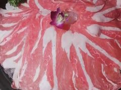 -老牌坊云南鱼豆花火锅(哈西万达店)