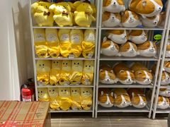 -名创优品(万达广场河东店)