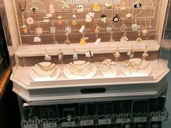 -王府井百货(中州中路店)