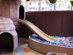 -水桶王国主题餐厅·聚会·生日派对·亲子活动·家庭套餐(亚龙湾希尔顿店)