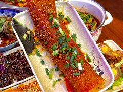 -爆炸头阿姨小四川正宗川味小吃(无任何分店)