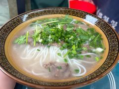 -肇兴特色牛肉粉