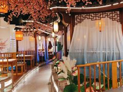 -荷塘秋月·本帮江浙菜(国权路店)