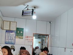 -文山荷鲜居(翠湖店)