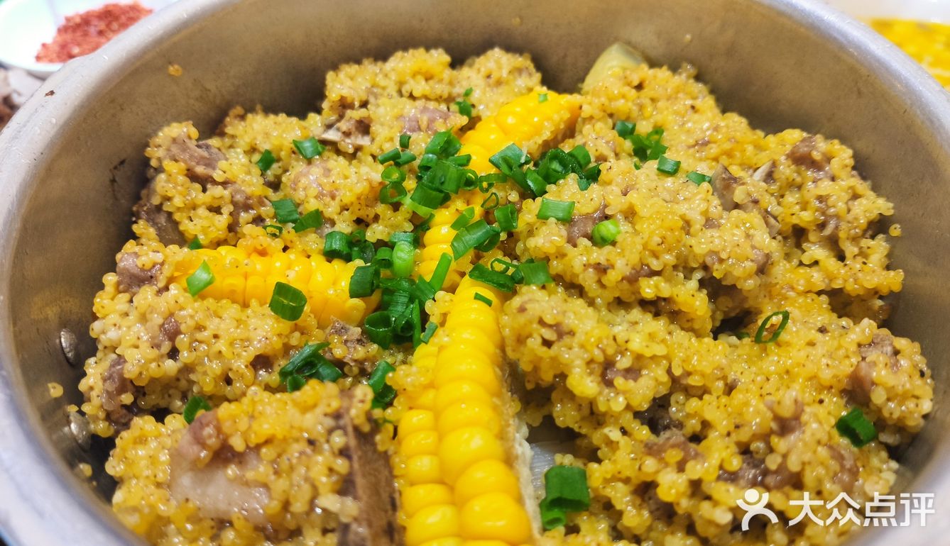 很少看到中午中餐等位的