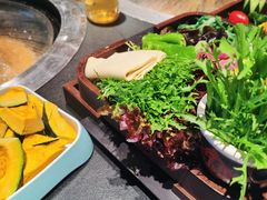 -蘸小院铁锅炖·蘸酱菜·东北菜(怀远门店)