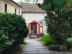 -龙华寺