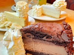 -The Cheesecake Factory芝乐坊餐厅(兴业太古汇店)