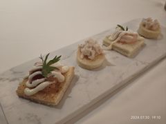 -广州塔卢特斯法国旋转餐厅
