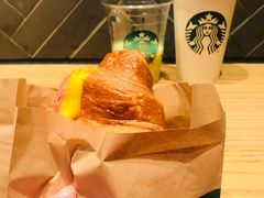 -星巴克(广州南站A18检票口楼上)