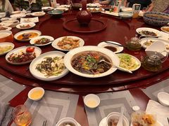 -粤尚腾香居中餐厅(首都机场希尔顿店)