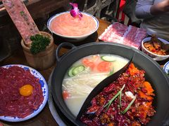 -萍姐火锅·公路夜市(武汉首店)