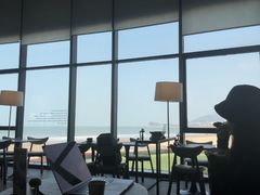 -青岛朗艺美术馆·海景咖啡