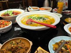 -川流不息·地道川菜·小龙虾(新松江路店)