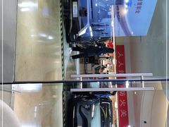-蔚来空间(北京颐堤港店)