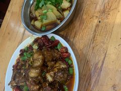 -雷祖芳老妈蹄花店